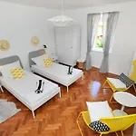Downtown Apartment Tango
